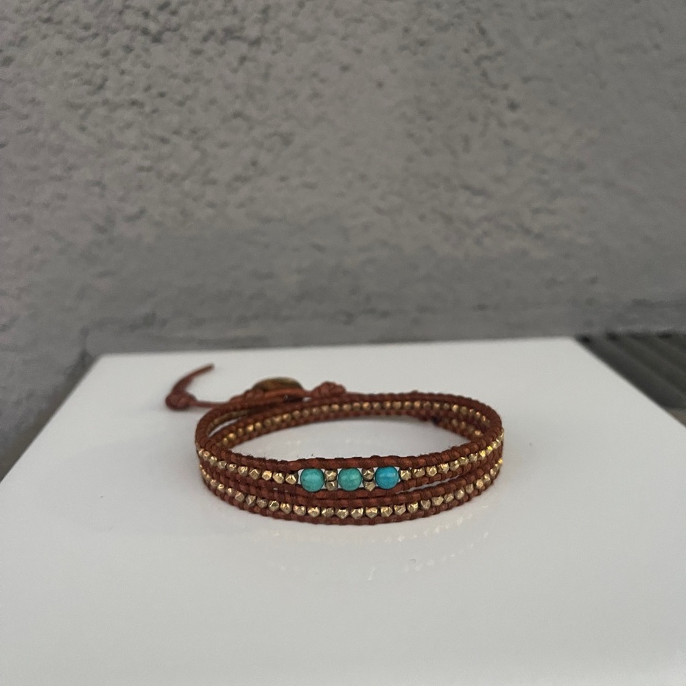 Turquoise and Gold Beaded Bracelet